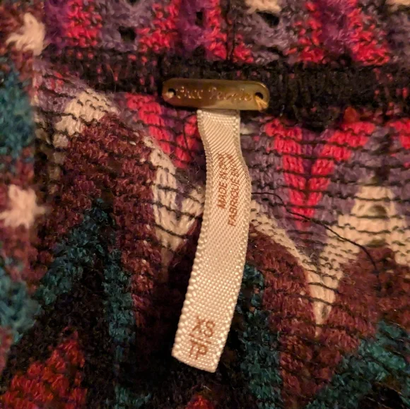 Free People Skirt - Crocheted - XS - EUC - Picture 5 of 5